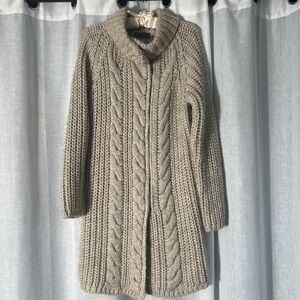 Elsamanda Cozy Cable Knit Sweater -  Cream/Tan